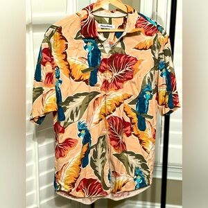 Tommy Bahama Flock N Roll Camp Shirt - Pale Ginger [M] 100% Silk Hawaiian Men